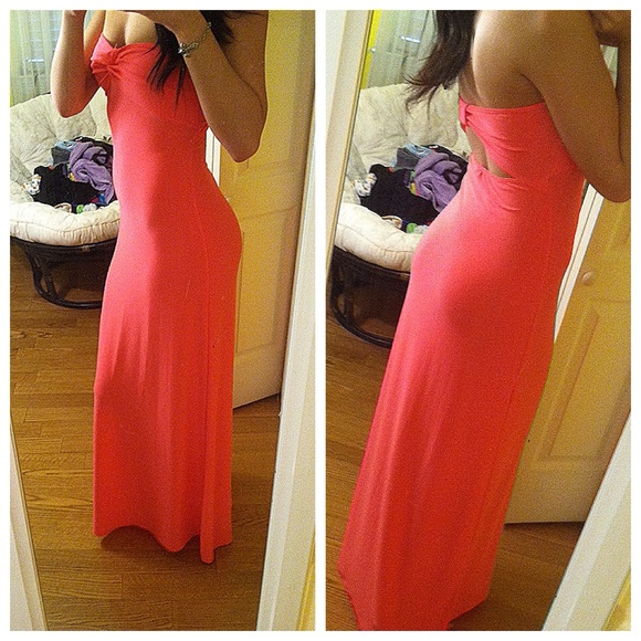 Maxi dress