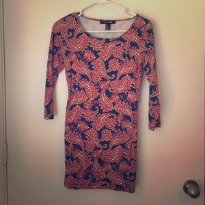 Forever 21 fitted paisley dress size small