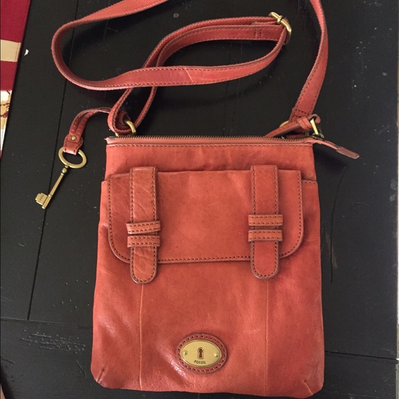Fossil cross body bag