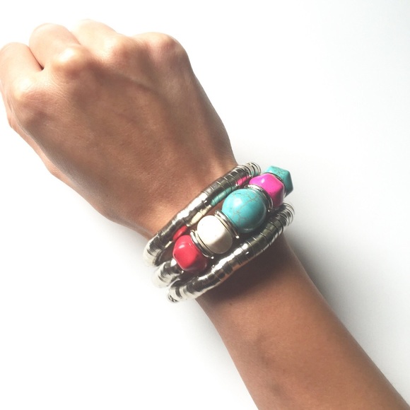 Stretch Stoned Bracelet