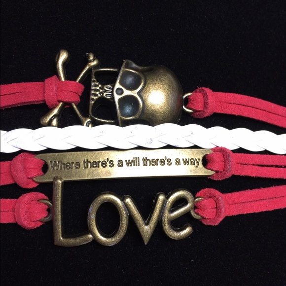 Jewelry - Red and white skull love bracelet