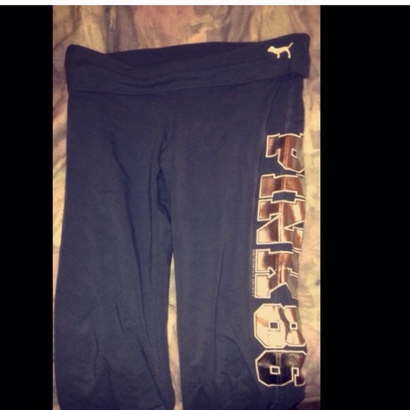 Vs yoga pants