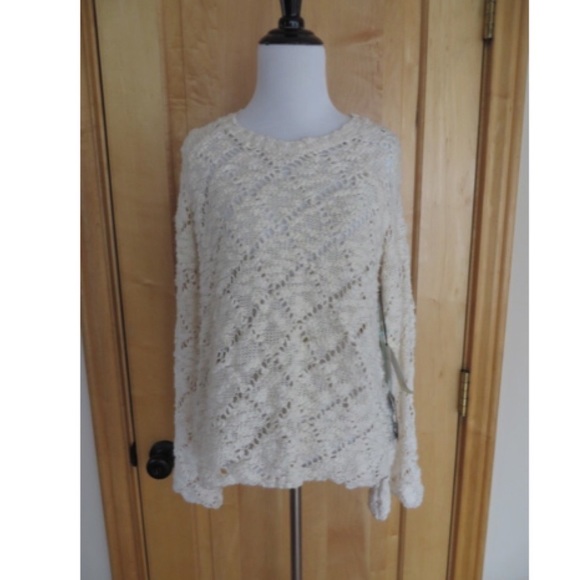 Kendall & Kylie PacSun Bell Sleve Pullover Sweater
