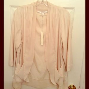 Closure less soft jacket