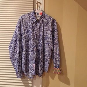 Robert Graham like new. Blue paisley w/fancy cuff.