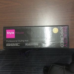 Style House Professional Styling Iron