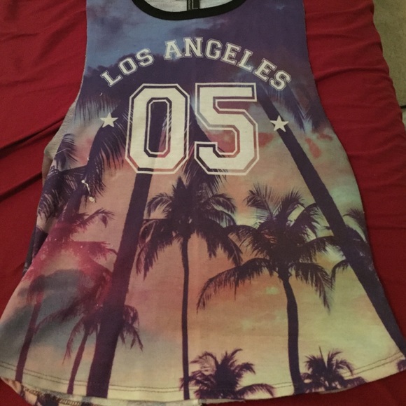 LA muscle Tee
