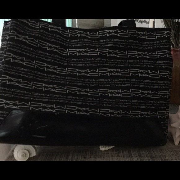 M-A-C - Picture 2 of 2