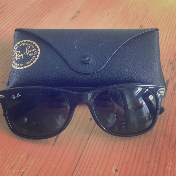 Ray Ban Wayfarer Sunglasses