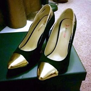 Brand new black golden high heels!