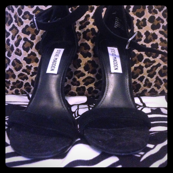 Steve Madden black sandal heels