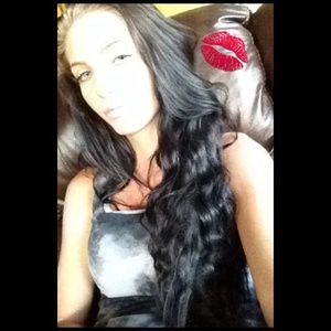 Selling stuff to be college ready, read below⬇️