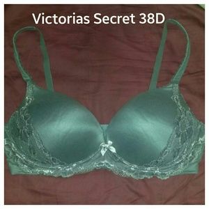 **SOLD** Body by victoria 38 D Wireless Bra Gray