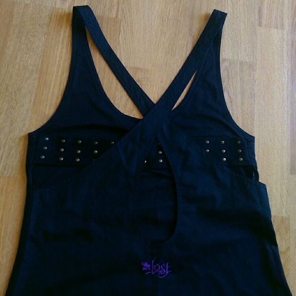 Black tank top! by Lost - Picture 3 of 4