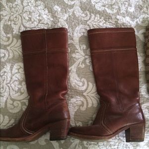 AUTHENTIC Frye Boots Size 7