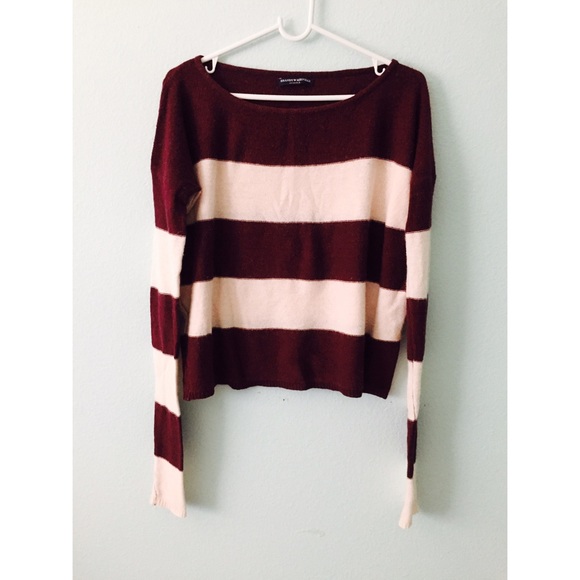 Brandy Melville Sweaters - Brandy Melville sweater