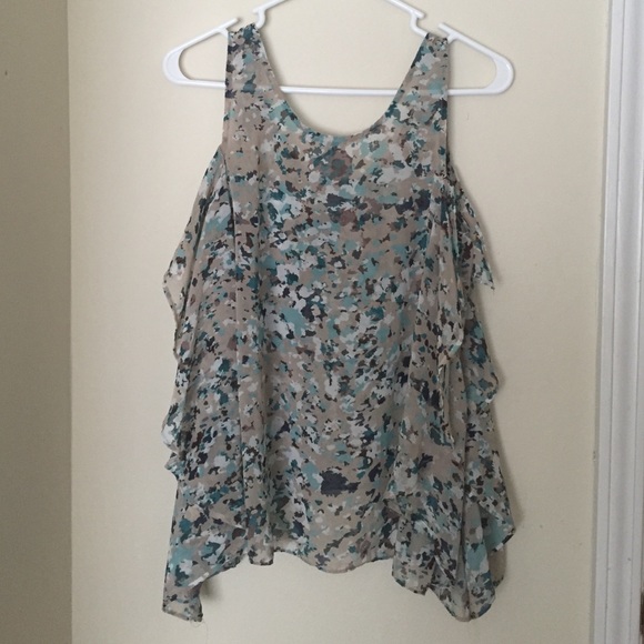 Sheer Side Ruffle Tank - Picture 2 of 2