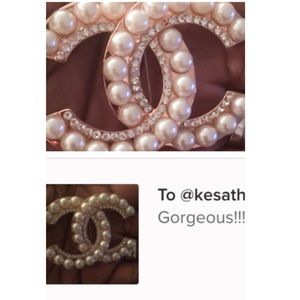 🎀💫Classic Chic Brooch💫🎀