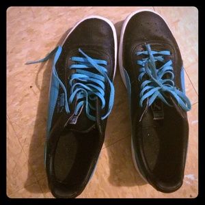 Light Blue Pumas .