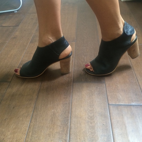 They're a little too big for me - Picture 3 of 3
