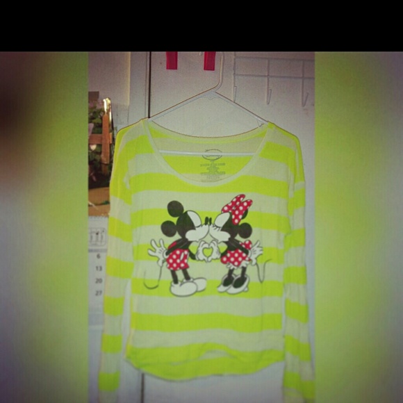 Mickey mouse thin sweatshirt