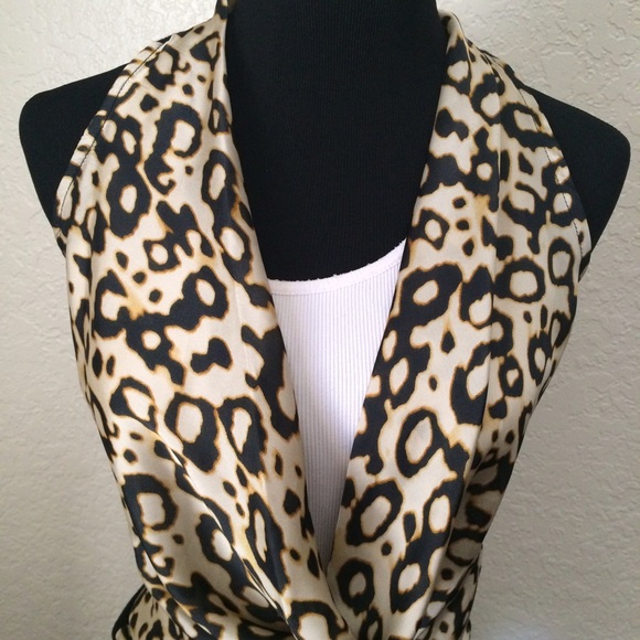 🎀 Leopard Halter Top 🎀