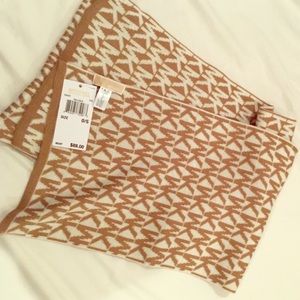MK Scarf