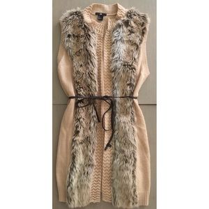 H&M Sweater Vest With Faux Fur