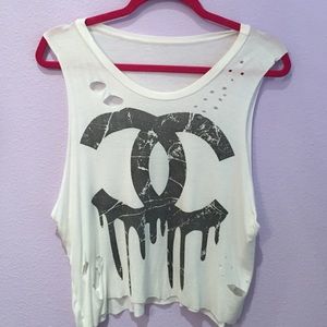 Distressed chanel design drip top