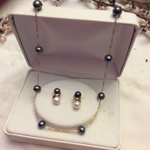 14kgold pearls necklace &10k gold pearls earrings
