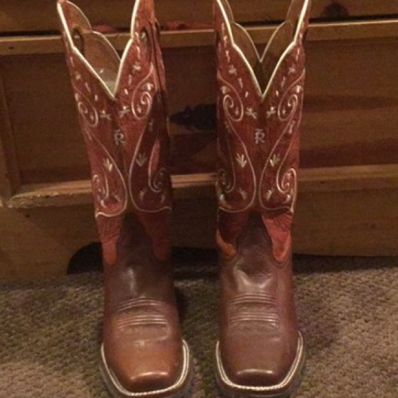 Leather cowboy boots! LIKE NEW!