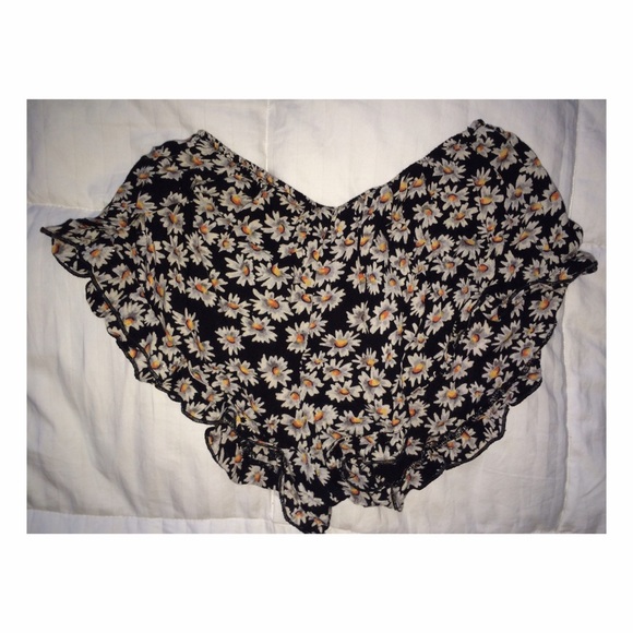 Flower Printed lightweight adorable shorts