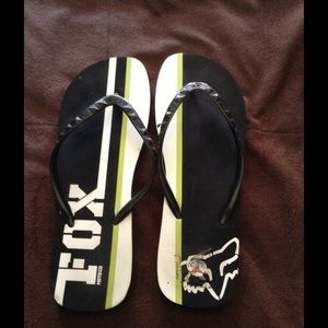 Fox flip flops