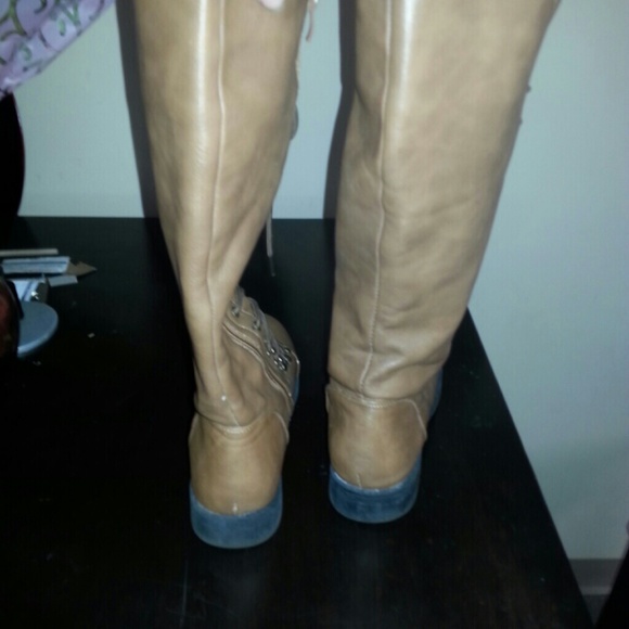 Carmel high top boots - Picture 3 of 3