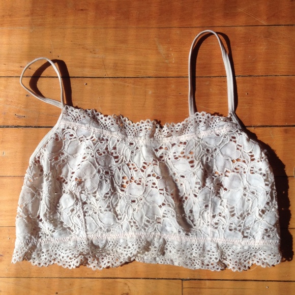 Soft pink colored bralet from forever 21.