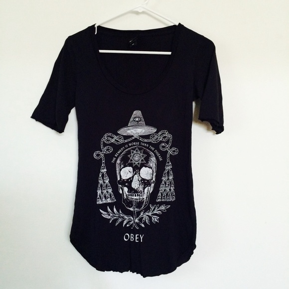 OBEY graphic tee