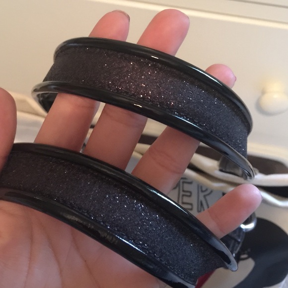 SOLD!!!! Very rare coach poppy pepper chan canvas - Picture 2 of 4