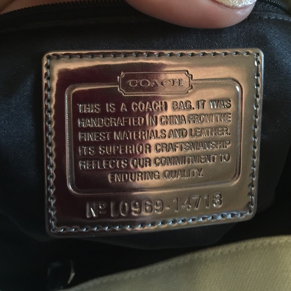 SOLD!!!! Very rare coach poppy pepper chan canvas - Picture 3 of 4