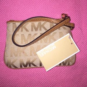 Michael Kors wristlet
