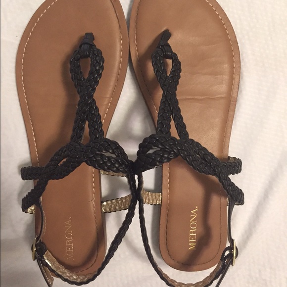 Barely worn merona black sandal 9.5