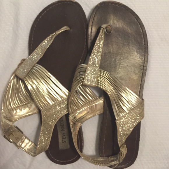 Gold Steve Madden sandal 10