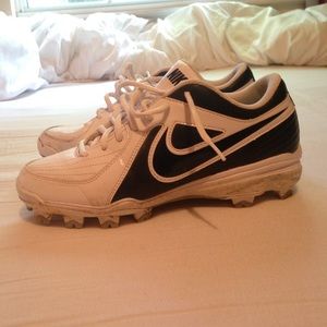 Softball Nike Cleats