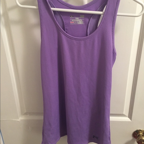 Light purple under armour fitted tank
