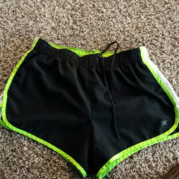 Xersion Pants - Workout shorts