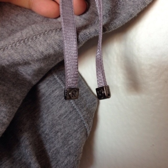 Lululemon - Picture 4 of 4