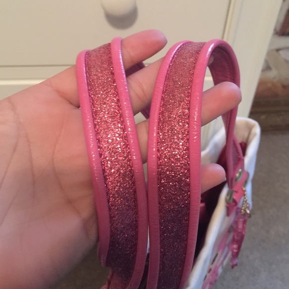 SOLD!!!! Coach Poppy Pinky Chan Canvas Tote - Picture 2 of 4