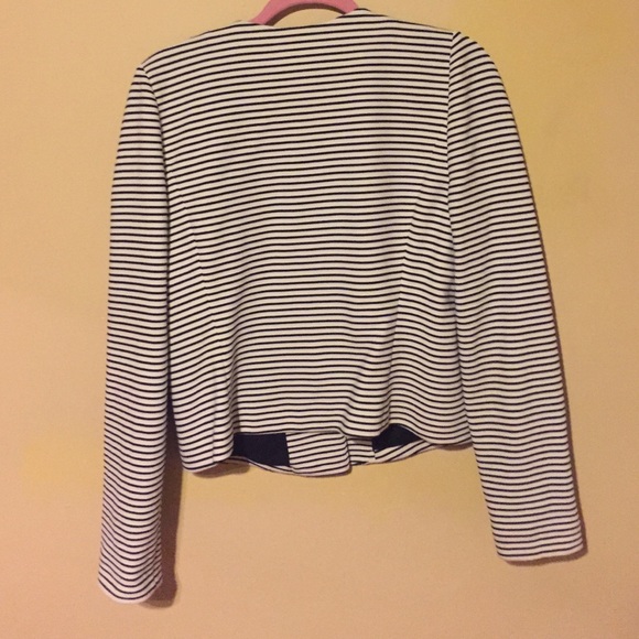 Striped BCBG blazer - Picture 3 of 3