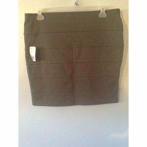 Olive bandage skirt