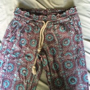 Super cute Roxy hippie pants! RESERVED