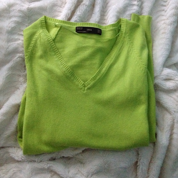 green zara sweater